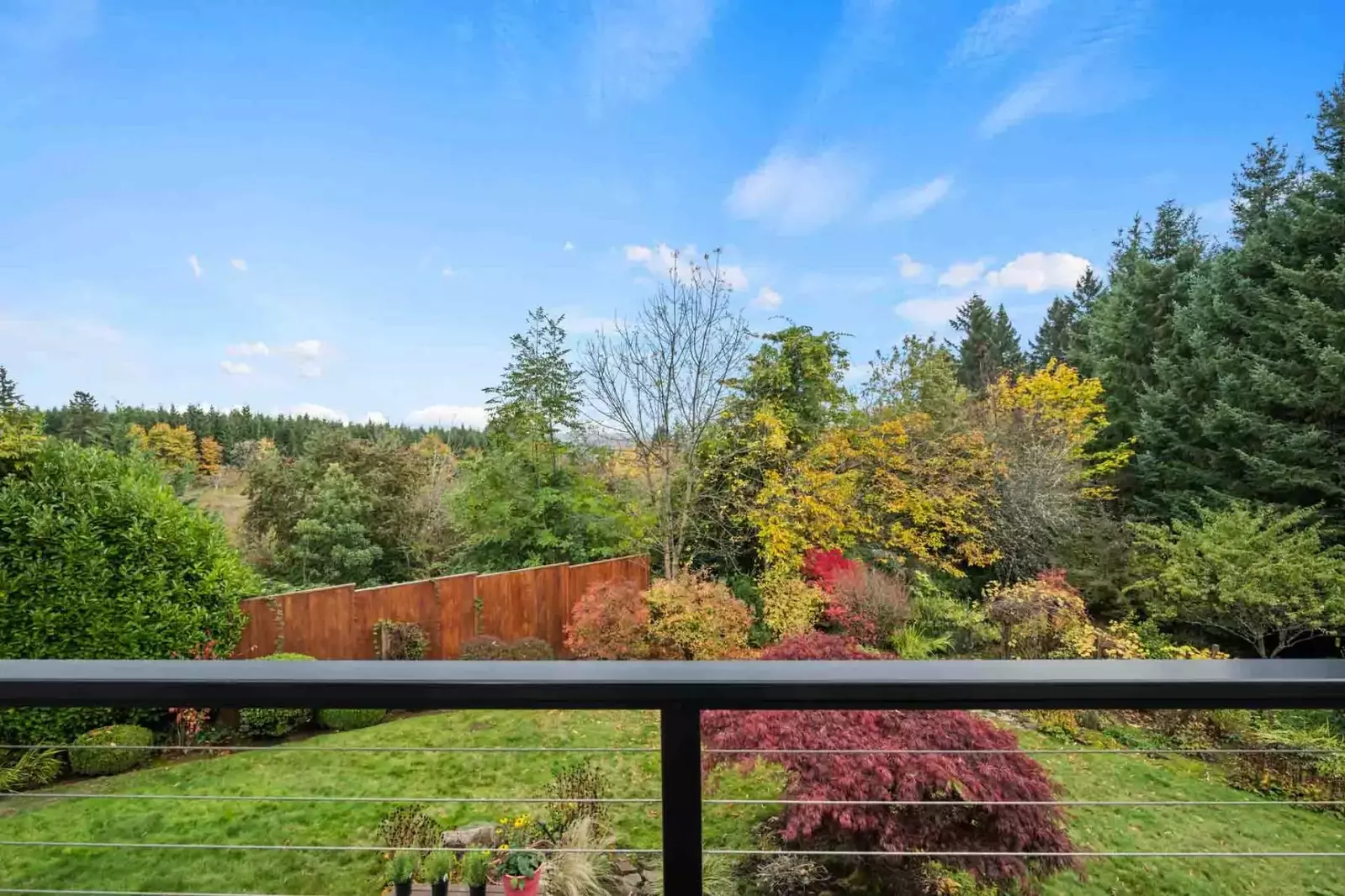 "The house was roomy and had lots of great sports for a group to comfortably hangout." - Jonathan