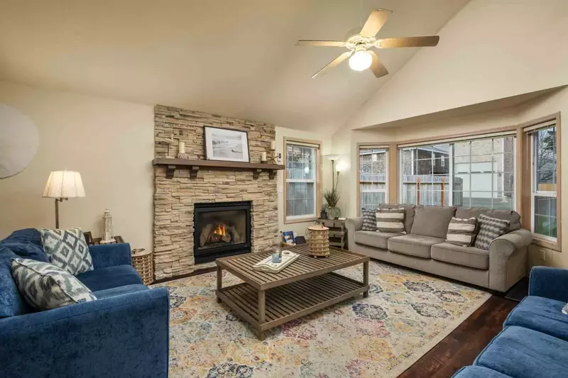 Gather around the fireplace for a chill time. Have some hot cocoa, play some games, and get cozy.