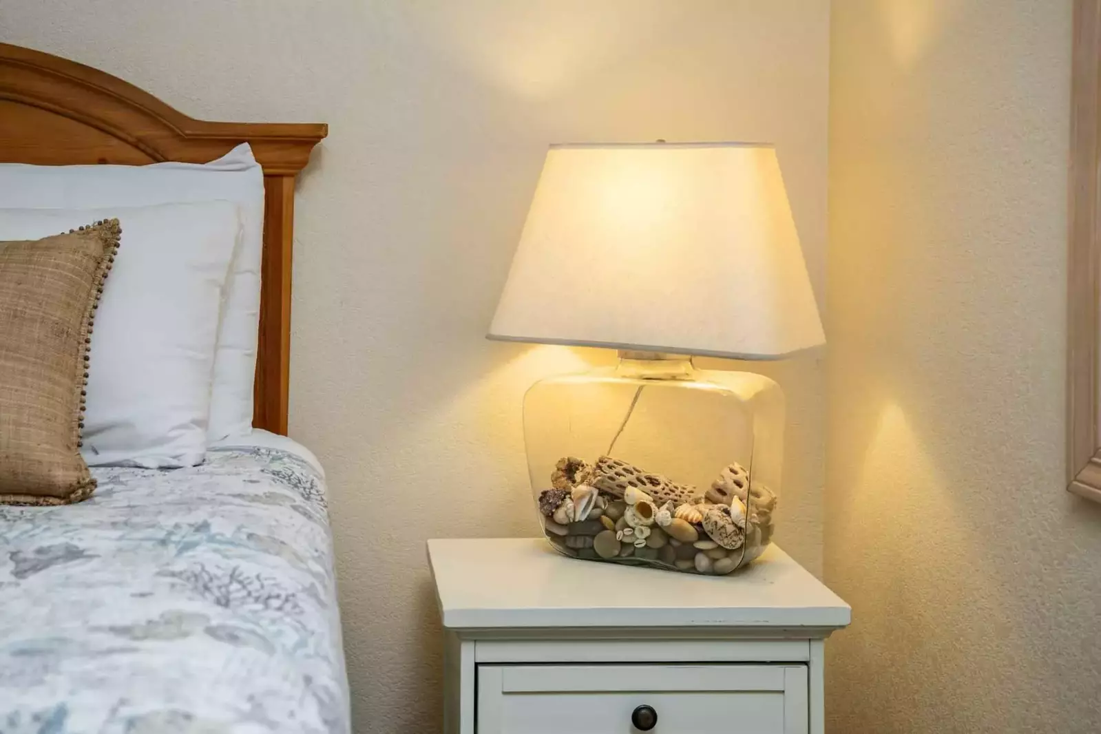 South of Seaside guests can find one of Oregon's best state parks: Ecola State Park. Explore stunning beaches, deep rainforests, and striking cliffs.