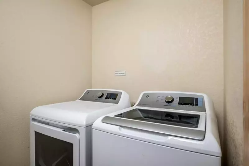 An up to date washing machine and clothes dryer are available in the rental.
