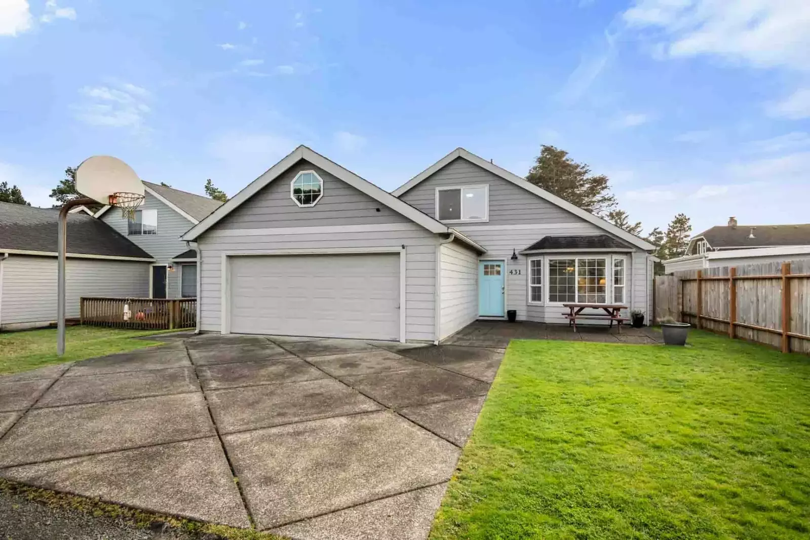 Shoot hoops outside with this rentals basketball hoop.