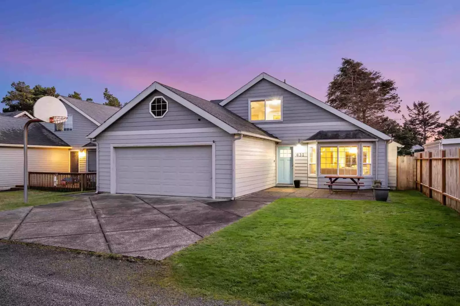 Have a nice picnic with friends and family on the lawn.