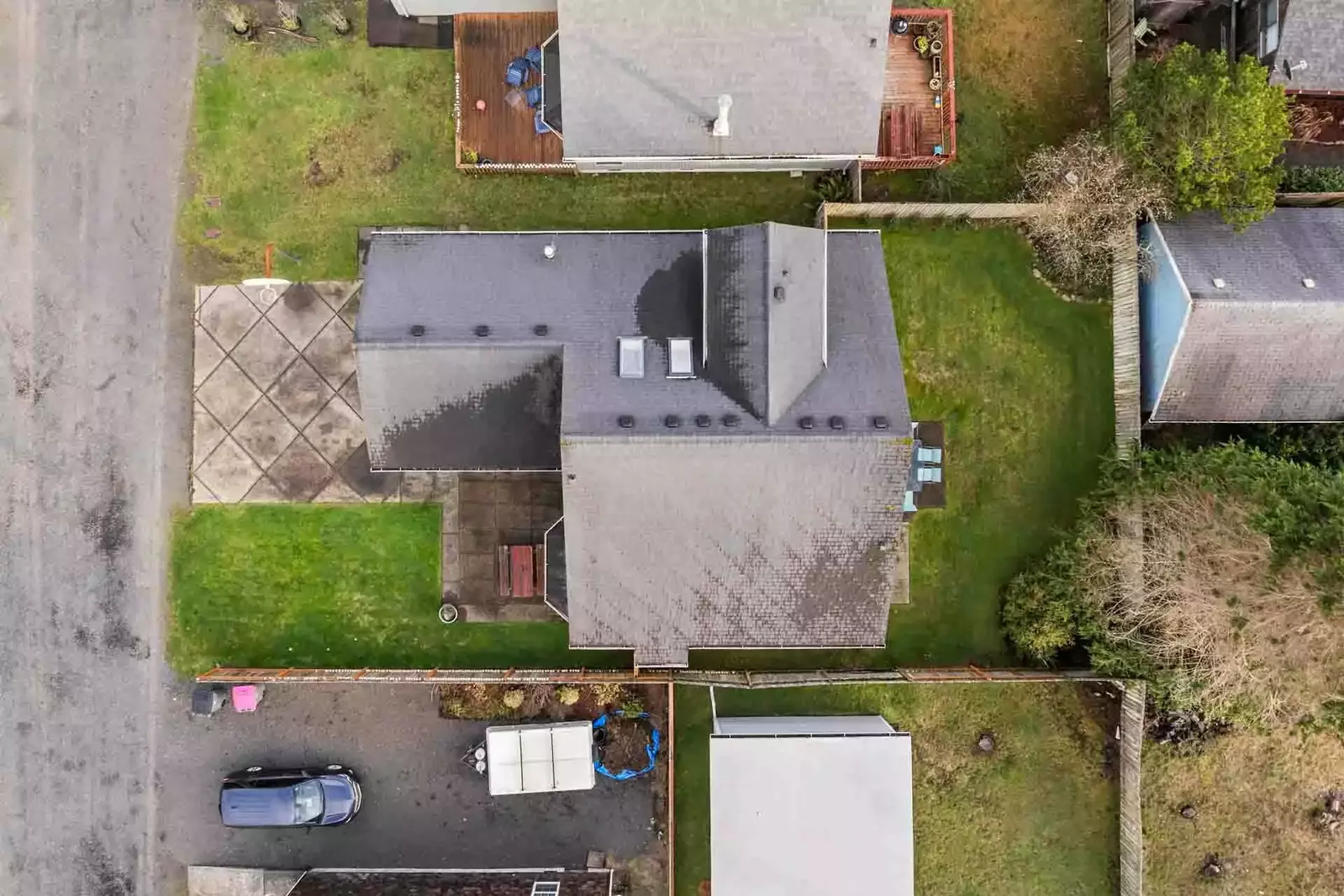 Seaside is south of Historic Astoria and north of iconic Cannon Beach. Use this rental as a base camp for an Oregon Coast adventure!