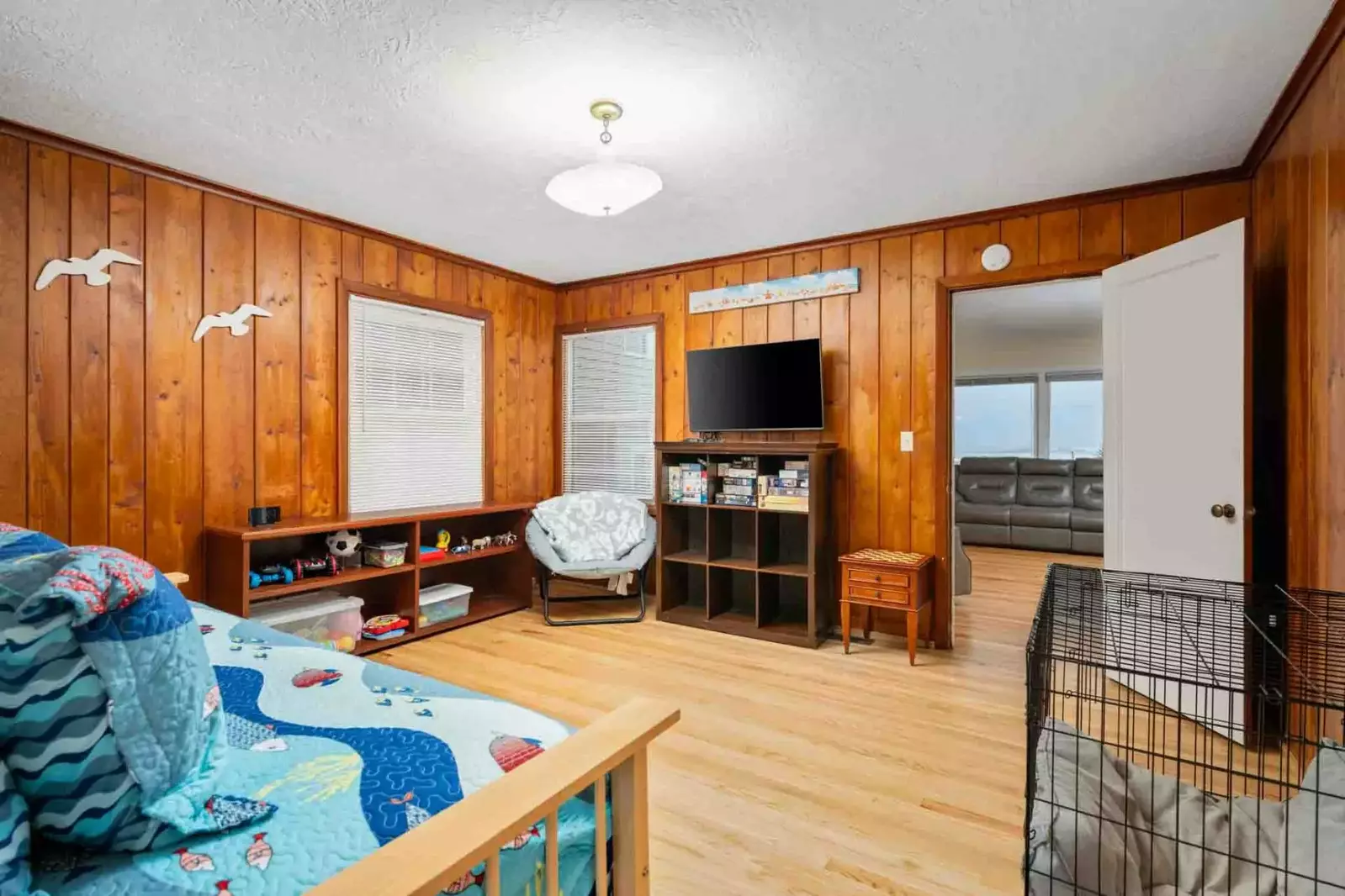 Surf and Sand Dollars is also a pet friendly rental. Bring your furry friend to the beach!