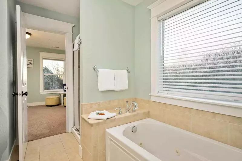 "Such a wonderful stay! House was fully stocked with everything you could need" - Alexandra