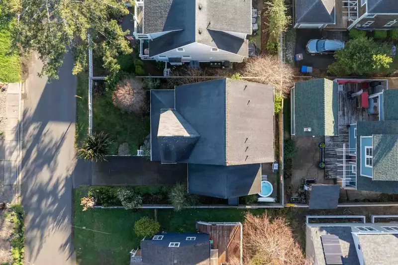 The Oregon Coast has many great spots to fish, clam, and crab. You can have a fun outing catching dinner!