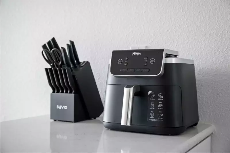 The kitchen is well equipped for a delicious culinary experience. Perfect for feeding the whole family!