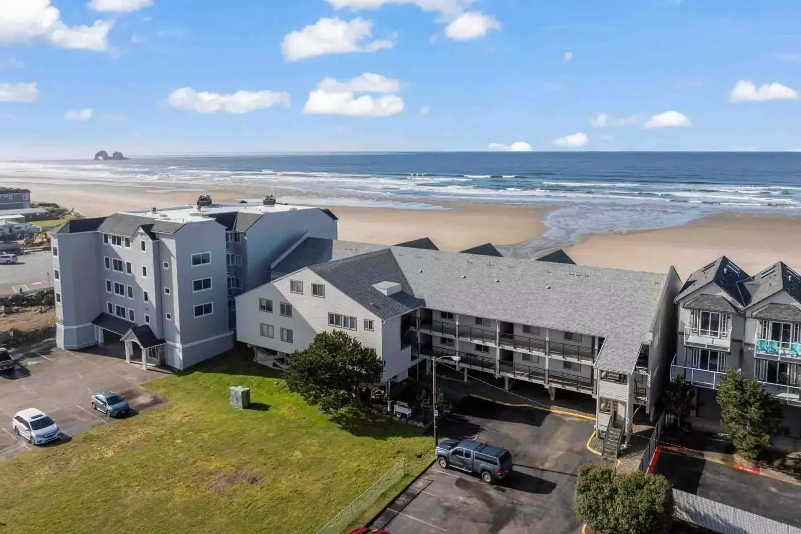 The Oregon Coast has many great spots to fish, clam, and crab. You can have a fun outing catching dinner!