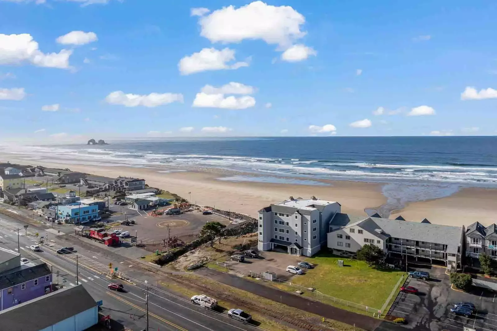 Rockaway Beach is beloved for it's vast sandy beach and iconic Twin Rocks.