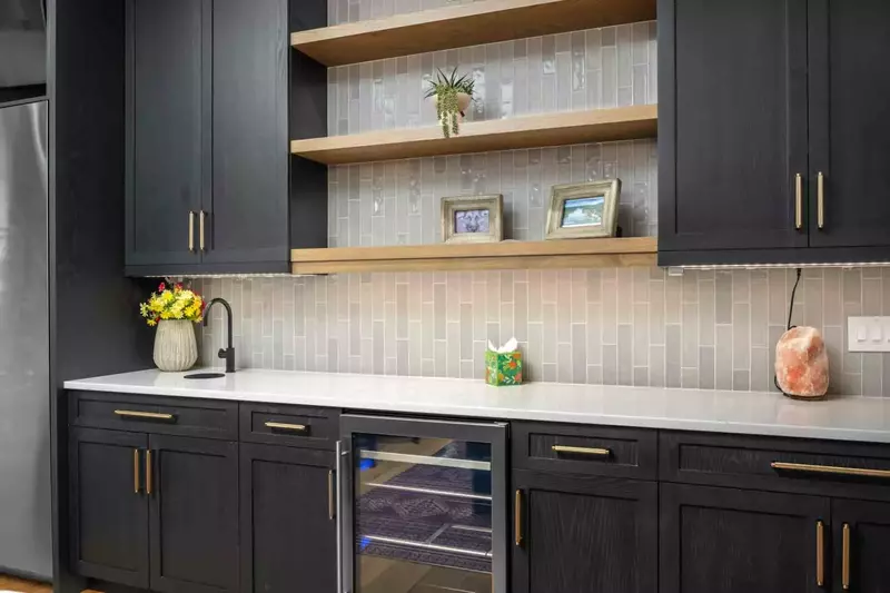 The kitchen at this rental is well stocked with up to date amenities. It is perfect to prepare a quick snack or a sumptuous feast!