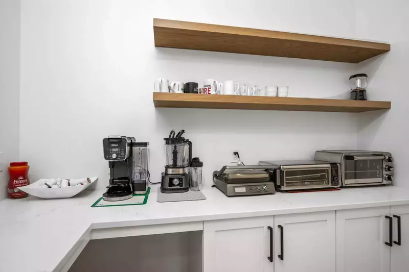 The kitchen has multiple appliances perfect for all sorts of food!