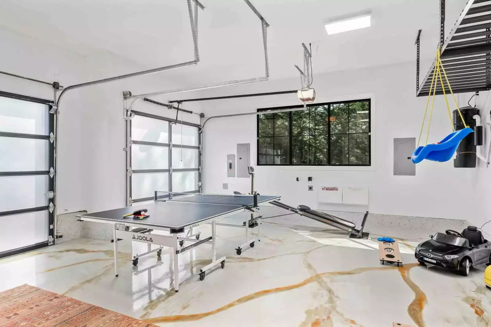 Find out who's the best ping pong player in your family with a championship tournament.