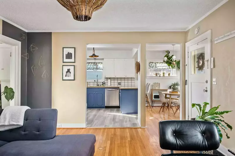 Guests can use this rental as a base camp for exploring the coast, wine country, the gorge, Seattle, and more!