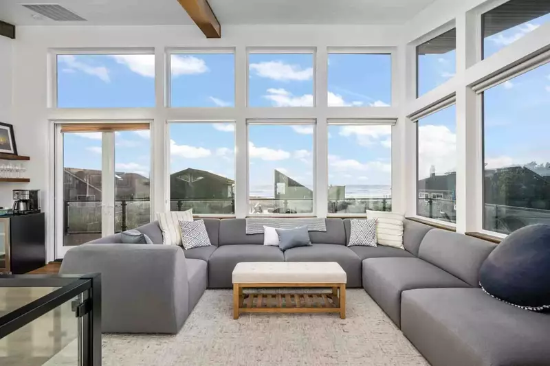 Beach Ball is an incredible property just a few steps from the beach.