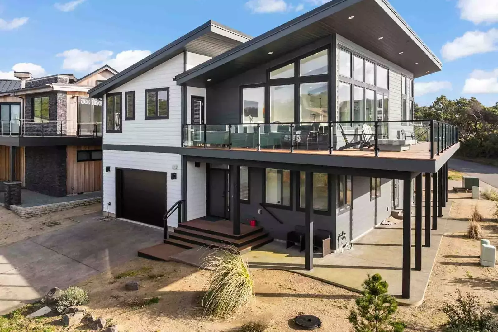 The large windows and deck allow for excellent views all year long.