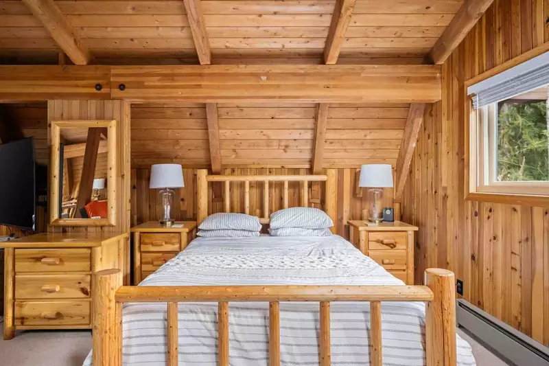 The beds are all updated and incredibly comfortable. It will be a challenge to not sleep in.