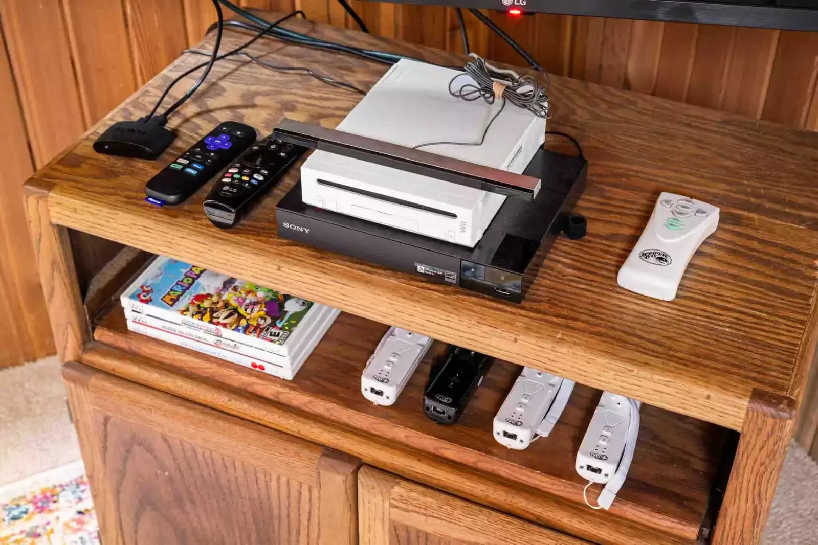 The rental also has a wii for guests to play and enjoy!