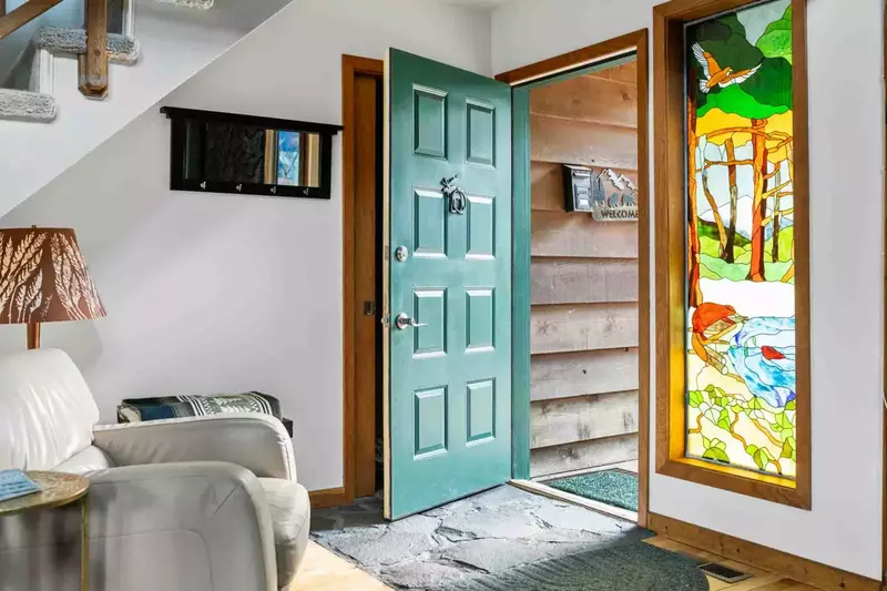 More stained glass is another reason Crystal Creek Cabin is a Mount Hood oasis!