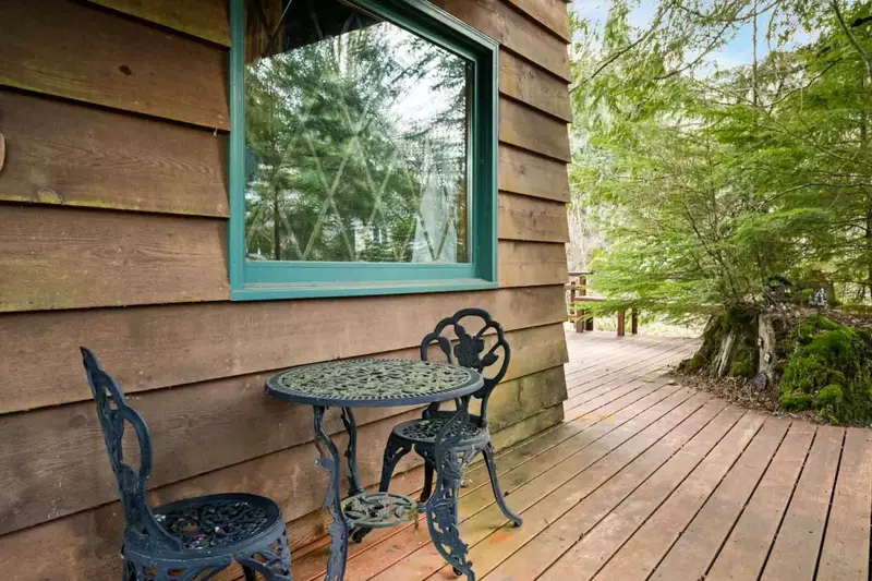Enjoy fresh mountain air and bird songs while sipping on a morning coffee outside.