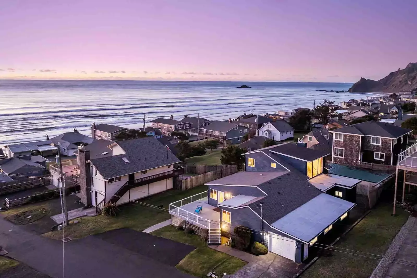 West Haven is a very short drive from the lovely beach towns of Neskowin and Pacific City. We highly recommend a visit to both.