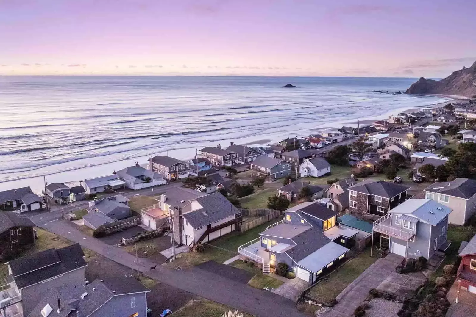 The Oregon Coast is gorgeous in every season. Remember to pack both sunblock and some warm clothing.