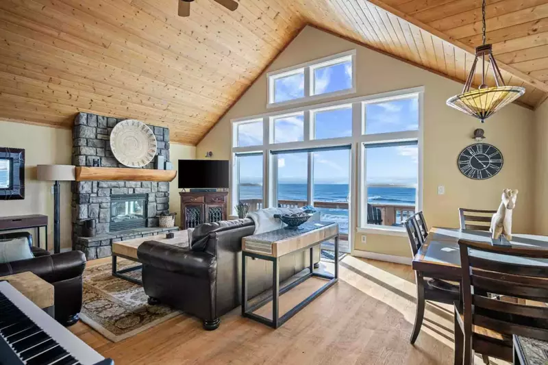 Welcome to the Into the Mystic. We hope we get to host you at this one of a kind ocean view rental. Please reach out with any questions.