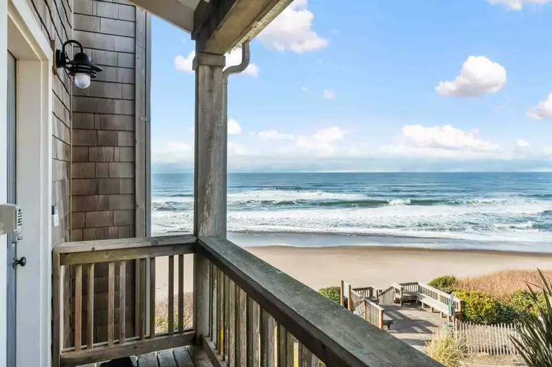 The stairs to the beach are right outside the rental.