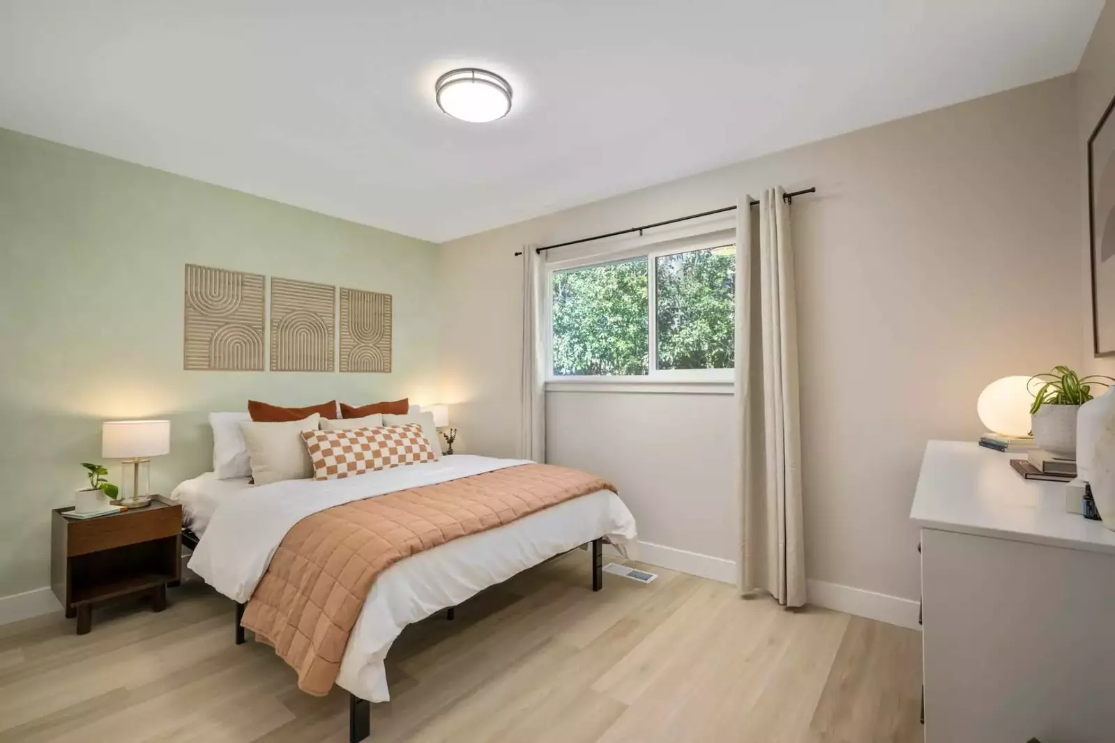 Tigard is close to the Willamette Valley and it's bountiful farmland. Go on an outing some ingredients for a delicious meal!