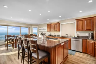 "So close to the water and loved how spacious the kitchen and living area was. We will definitely book this home again!" - Romelia