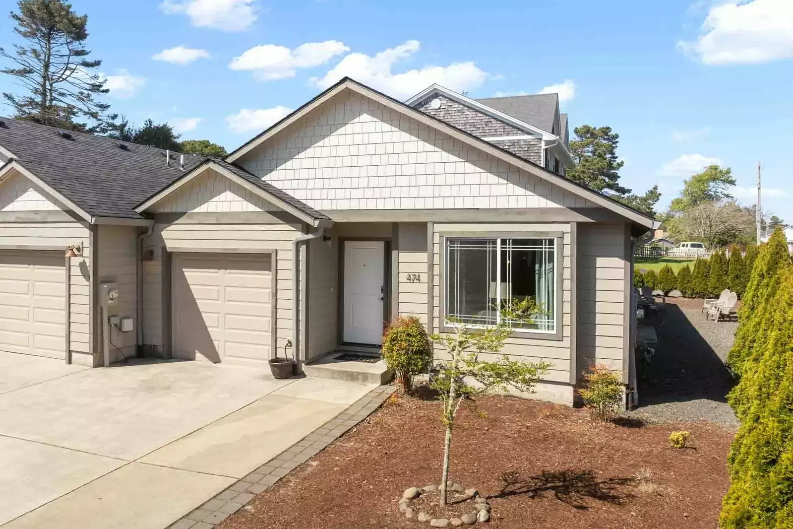 Seaside is south of Historic Astoria and north of iconic Cannon Beach. Use this rental as a base camp for an Oregon Coast adventure!