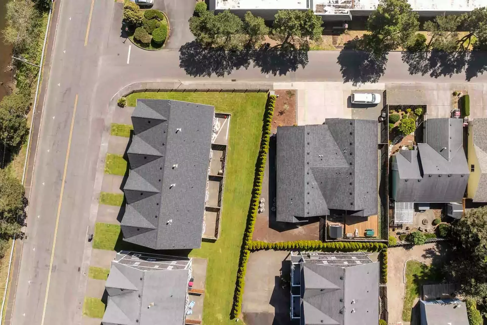 "It was great. The place is very nice. Very spacious and clean. Great location. Would definitely stay there again." - Jayne