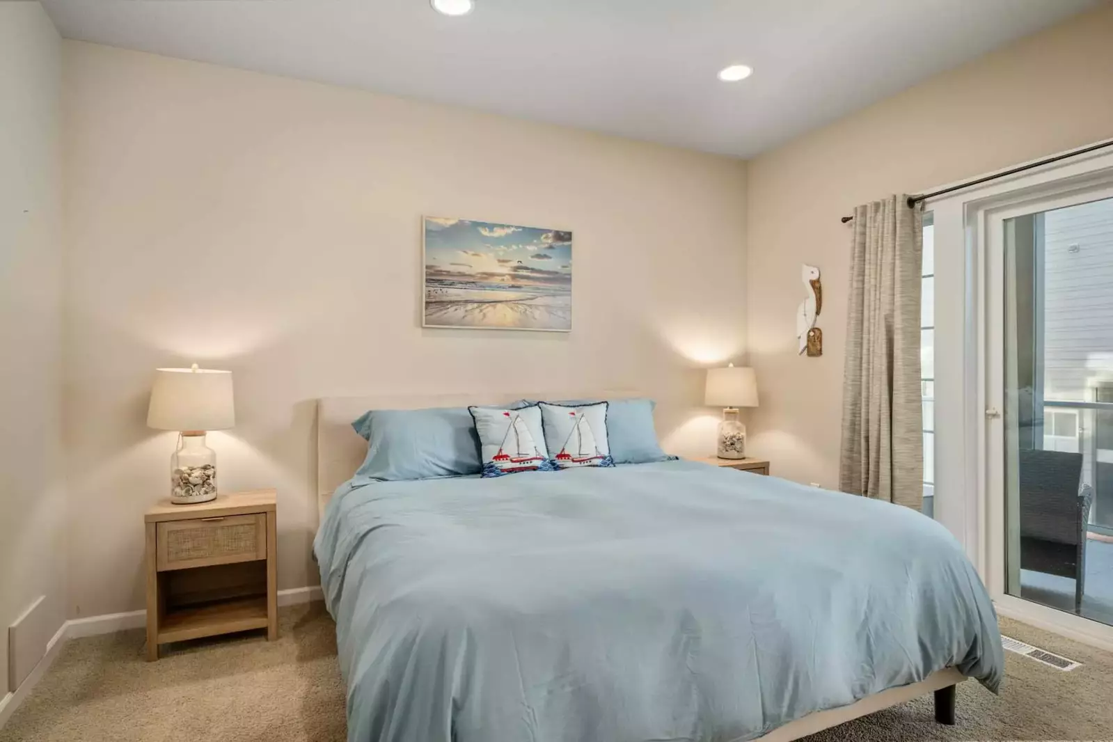 "The master bed was so comfy and I slept so well. Plenty of room for the 5 of us." - Wendy