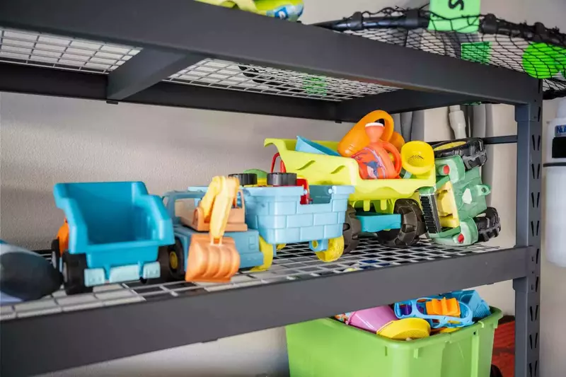 "They had everything you need, from kitchen appliances, extra towels, games, beach amenities... you name it they had it." - Alicia