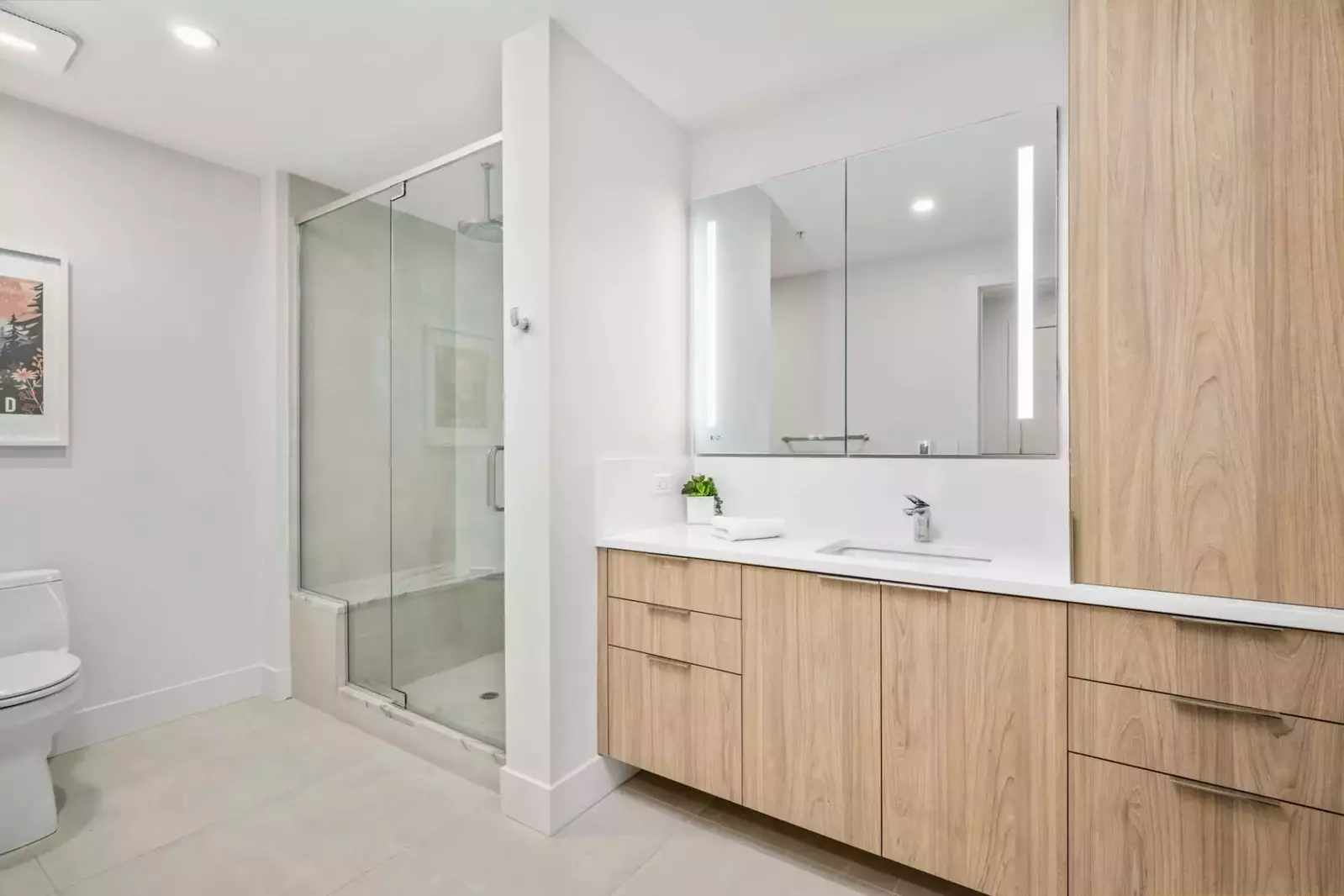 This bathroom is spacious and luxurious,