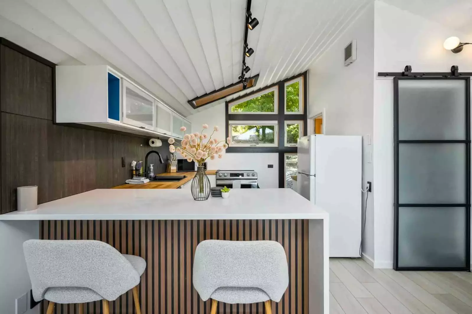 "Stunning location and beautiful design." - Danielle