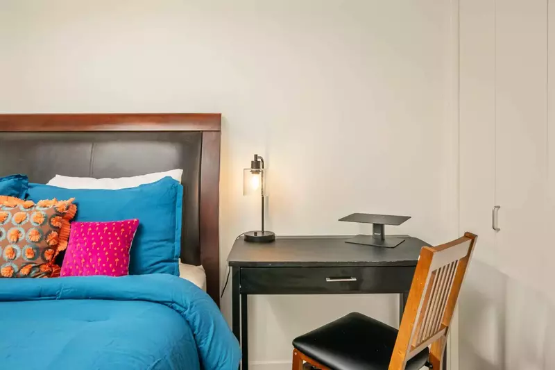 "Nice sized home that was very comfortable just south of Portland. Great beds and thermostat set for coming in from a cold day." - Michael