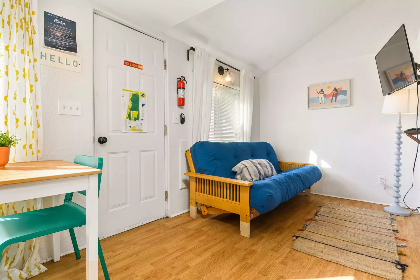 Welcome to the Sea Haven Motel Unit 6. We hope we get to host you at this Rockaway Beach rental. Please reach out with any questions.