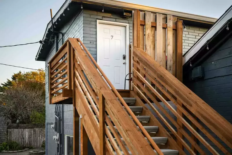 Rockaway Beach is south of Cannon Beach and north of Tillamook. Use this rental as a base camp to explore the Oregon Coast.