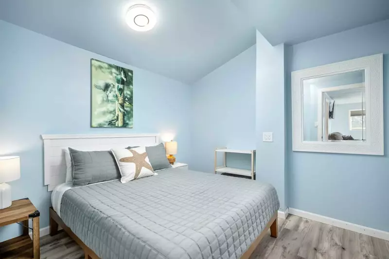 Sleep in and treat yourself to a chill day. You deserve it, you're on vacation!