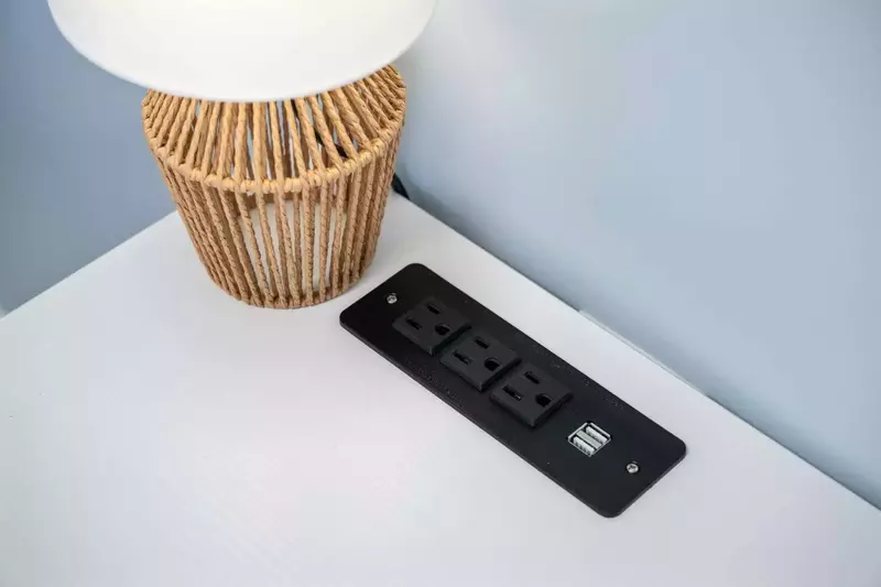 "As a pet owner, it is wonderful to have a nice interior to relax in!" - Lee