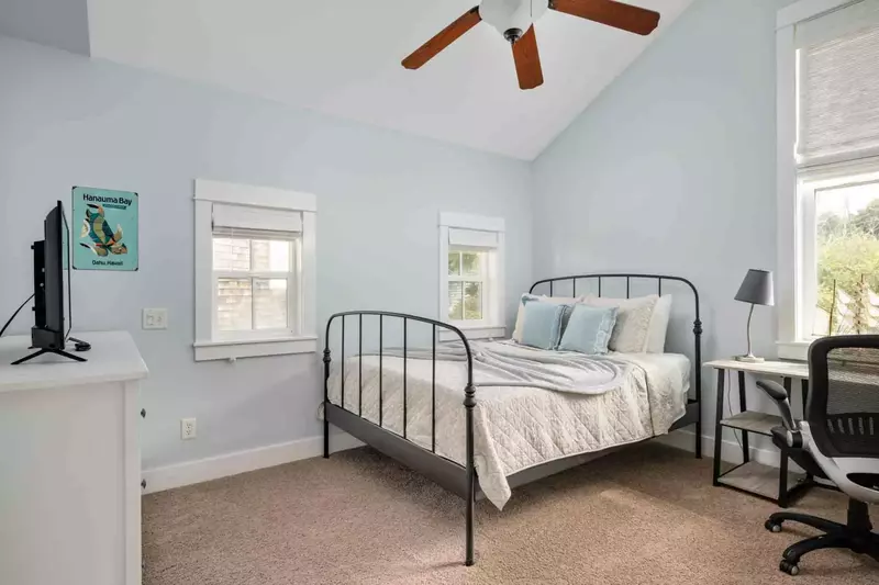 "Great spot in a fun, family friendly neighborhood. Will be back!" - Rhett