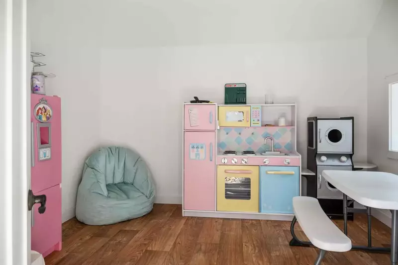 The playhouse has incredible amenities as well!