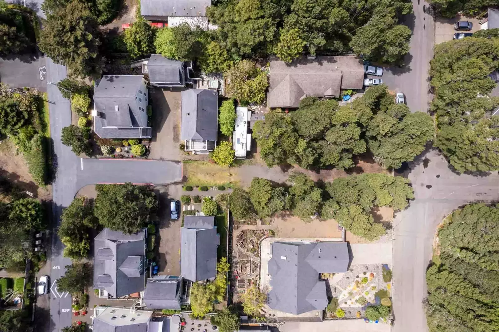 While Bella Beach is calm there are countless activities north in Lincoln City and south in Newport.