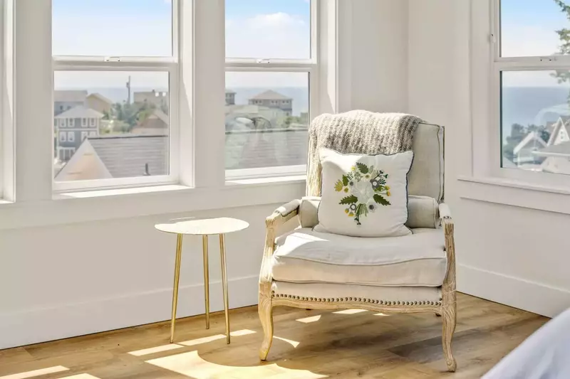 "Excellent communication, a beautiful, comfortable home, and had everything we needed for a very pleasant family getaway." - Holly