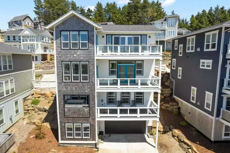 Casa de La Madre is a sizable rental with many wonderful views!