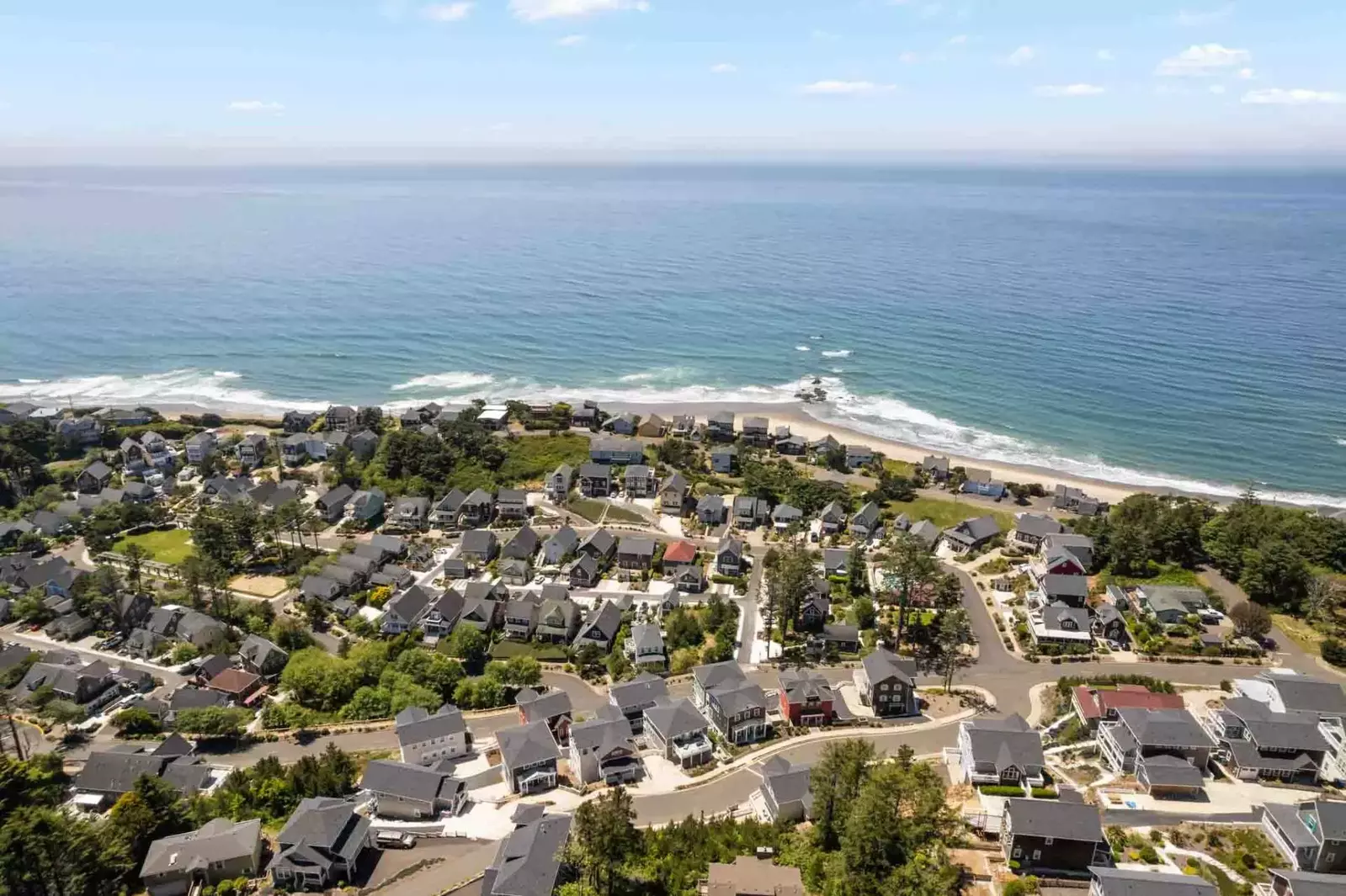 The Oregon Coast is gorgeous in every season. Remember to pack both sunblock and some warm clothing.