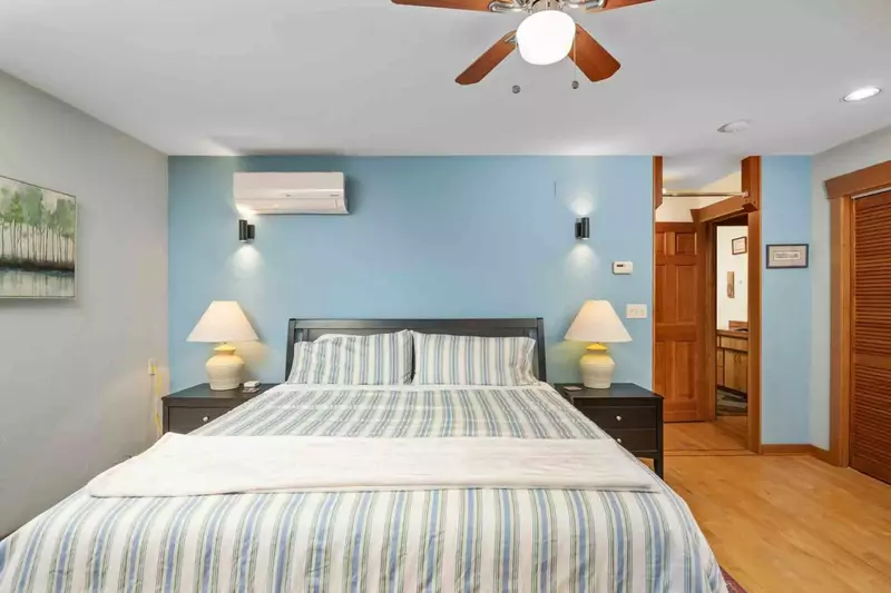 Sleep in and treat yourself to a chill day. You deserve it, you're on vacation!