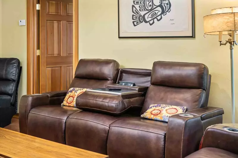 With so many places to relax it will be hard for you to leave! Come back soon!