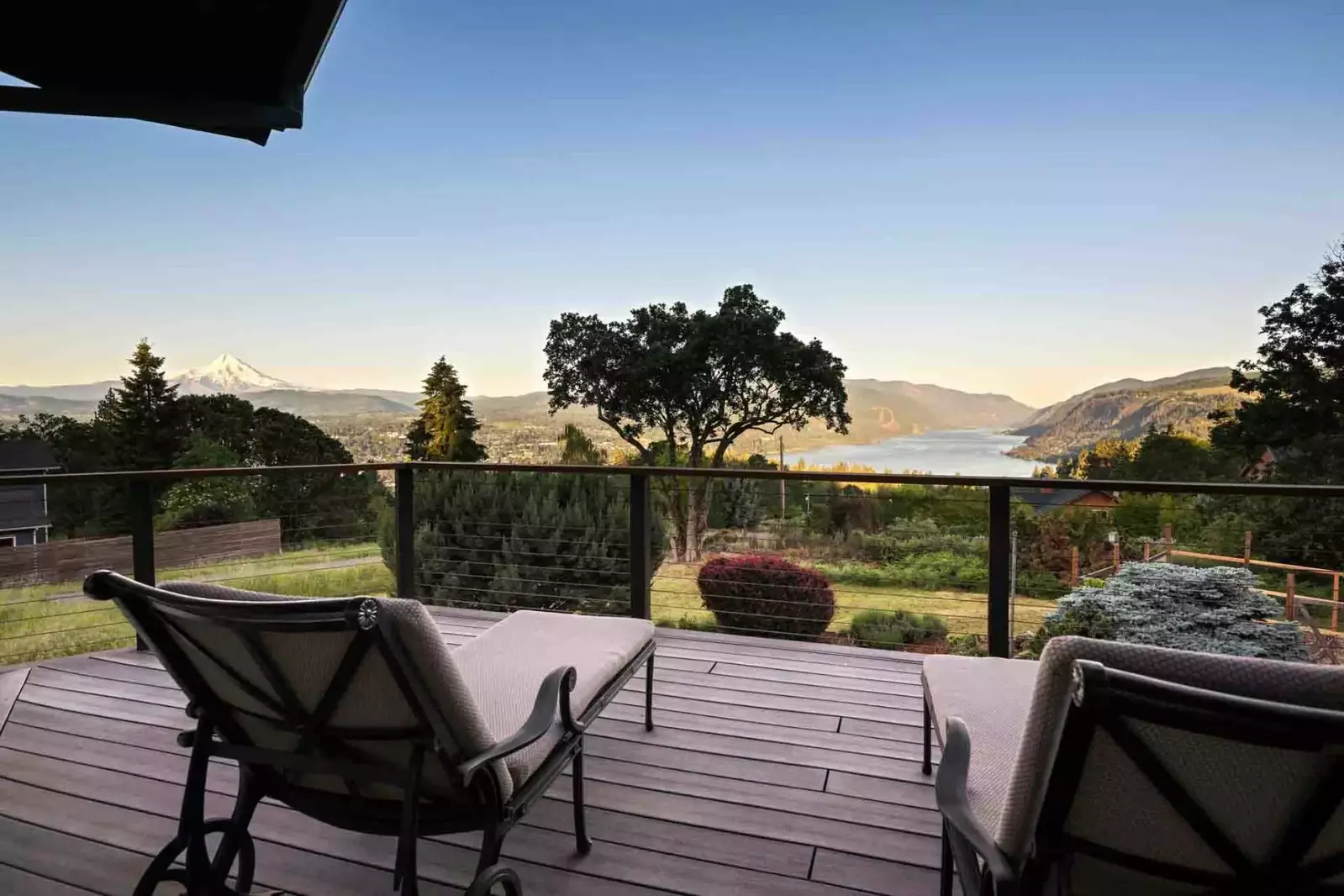 You can spend a whole day enjoying this incredible view.