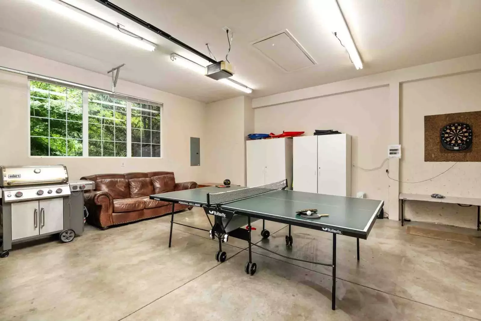 Find out who's the best ping pong player in your family with a championship tournament.